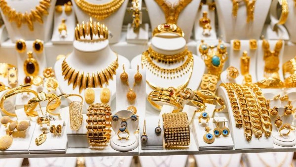 أسعار الذهب المسائية اليوم 11 أكتوبر 2025