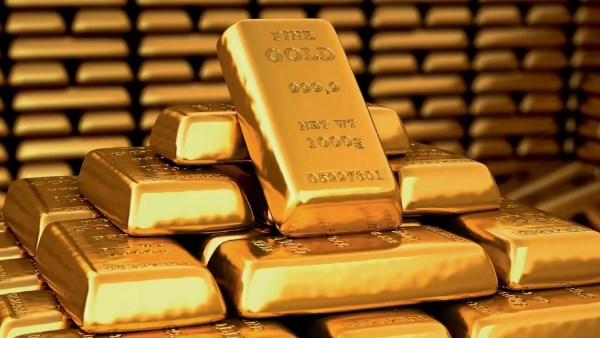 الذهب يستقر بعد بلوغ قمة قياسية مع ترقب بيانات التضخم الأمريكية