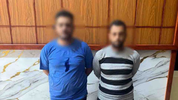 القبض على عاطلين سرقا عاملاً من ذوي الهمم في الشرقية بفضل كاميرا المراقبة