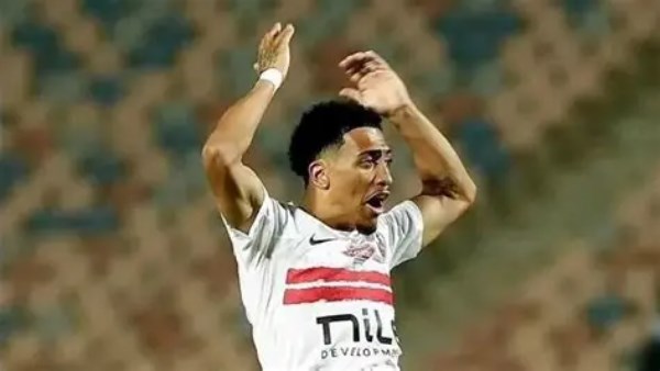 أحمد حسن يكشف تطورات جديدة حول موقف نجم الزمالك بعد الأزمة المالية