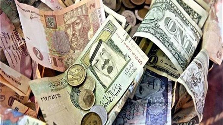 أسعار العملات العربية مقابل الجنيه في بداية يوم الإثنين