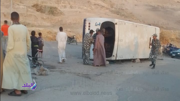 إصابة 18 عاملاً في مصنع الألومنيوم إثر انقلاب أتوبيس الشركة