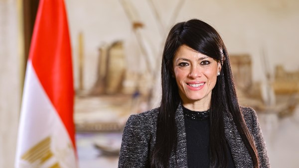 وزيرة التخطيط تؤكد أن استقرار الاقتصاد الكلي هو أساس استمرار تراجع الدين